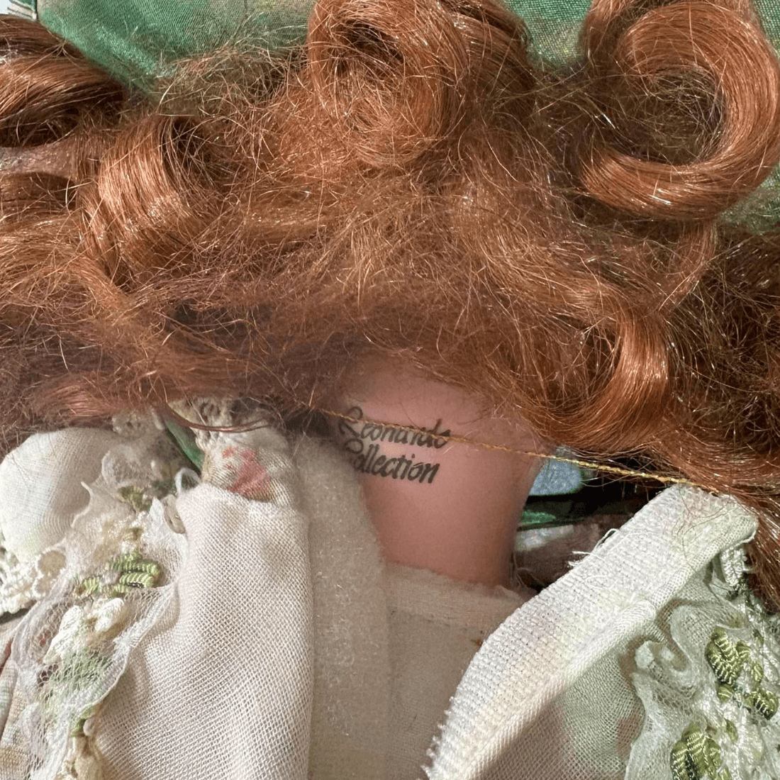 Leonardo Collection maker’s mark on the back of the Rowena doll’s neck